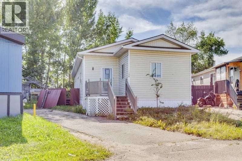 144 Greenfield Place, Fort McMurray, Alberta, T9H2M1, Fort McMurray, Alberta — photo 1 of 5
