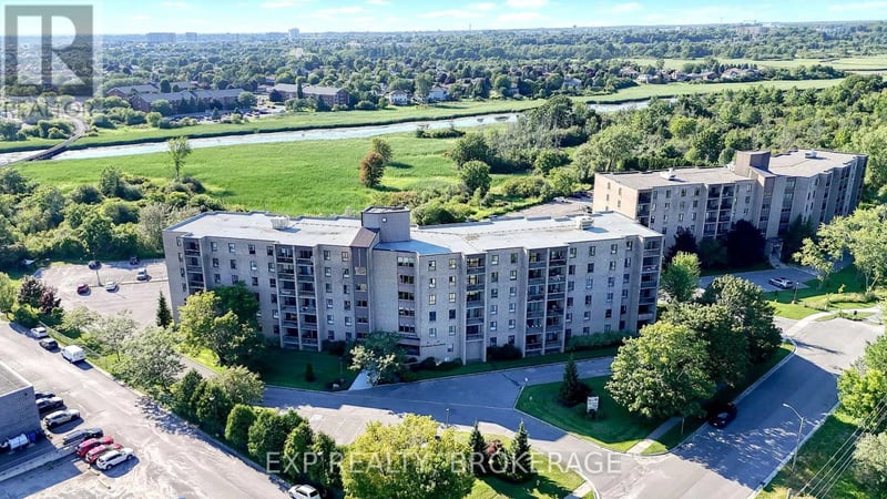 #308 334 QUEEN MARY Road, Kingston (West of Sir John A. Blvd), Ontario, K7M7E7, Kingston (West of Sir John A. Blvd), Ontario — photo 1 of 5