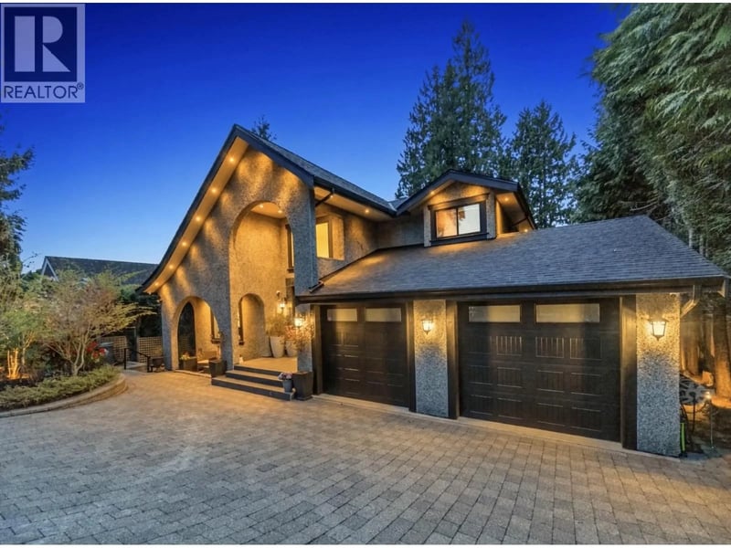 3263 NORWOOD Avenue, North Vancouver, British Columbia, V7N3P2, North Vancouver, British Columbia — photo 1 of 5