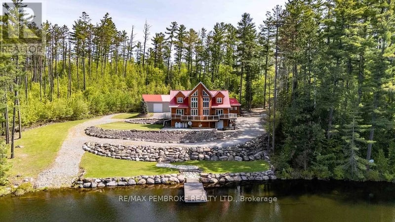 208 Red Fox Trail, Head, Clara and Maria, Ontario, K0J2K0, Head, Clara and Maria, Ontario — photo 1 of 5