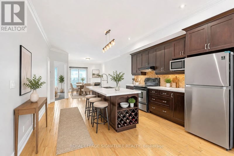 1019A College Street, Toronto (Little Portugal), Ontario, M6H1A8, Toronto (Little Portugal), Ontario — photo 1 of 5