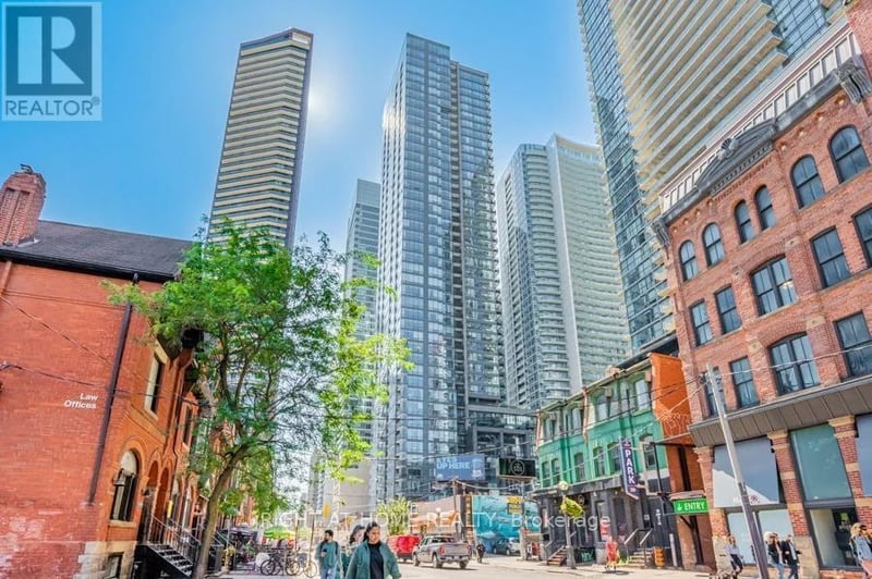#1210 295 Adelaide Street West, Toronto (Waterfront Communities), Ontario, M5V0L4, Toronto (Waterfront Communities), Ontario — photo 1 of 5