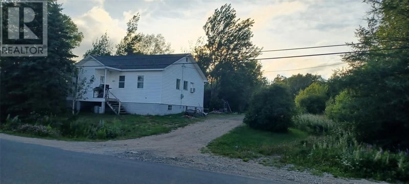 181 Main Street North, Glovertown, Newfoundland & Labrador, A0G2L0, Glovertown, Newfoundland & Labrador — photo 1 of 4