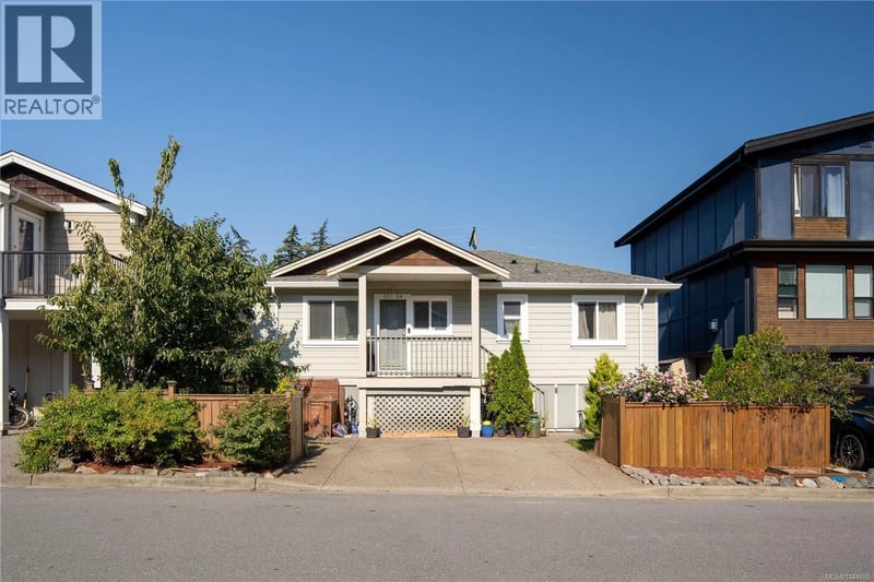 3354 Vision Way, Langford, British Columbia, V9C0E4, Langford, British Columbia — photo 1 of 5