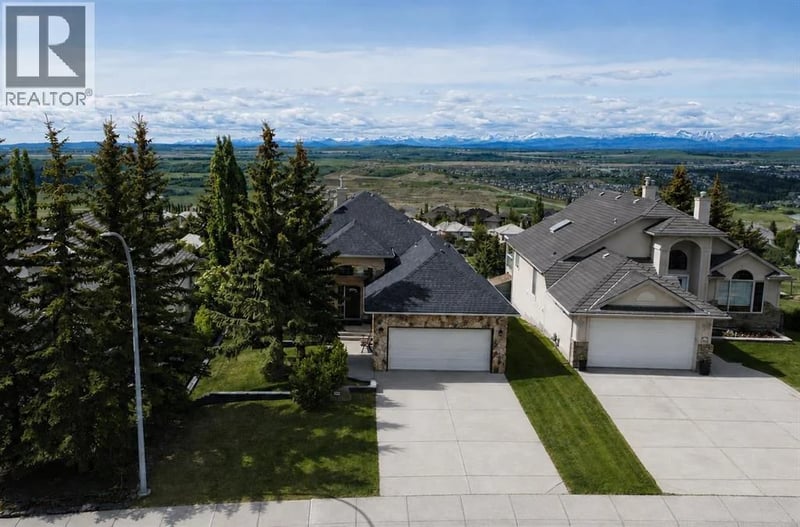 321 Gleneagles View, Cochrane, Alberta, T4C1P4, Cochrane, Alberta — photo 1 of 5