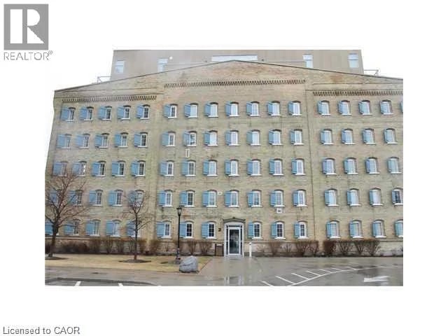 #307 3 FATHER DAVID BAUER Drive, Waterloo, Ontario, N2L6M1, Waterloo, Ontario — photo 1 of 5