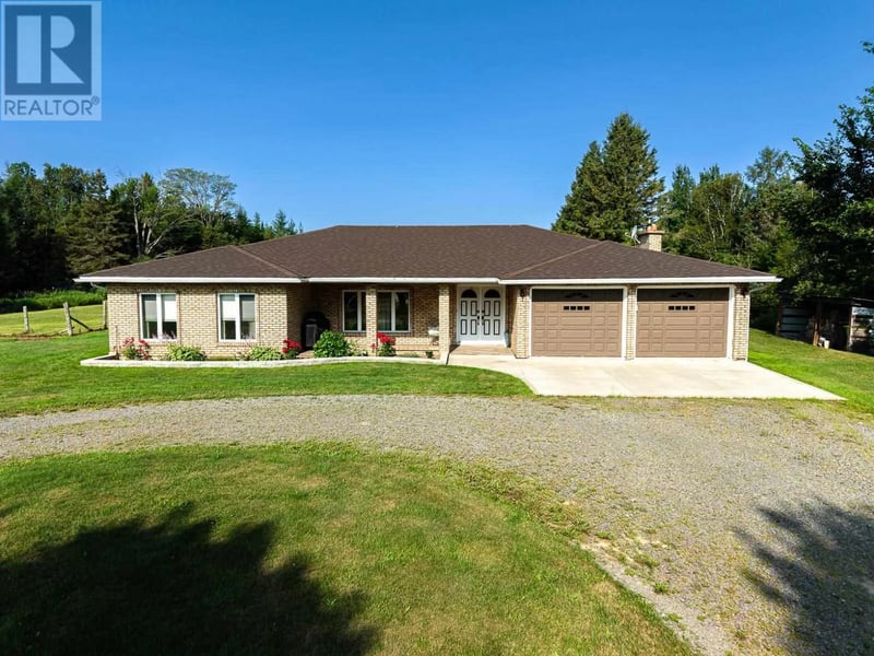 1435 Airport RD, Prince Township, Ontario, P6A6K4, Prince Township, Ontario — photo 1 of 5
