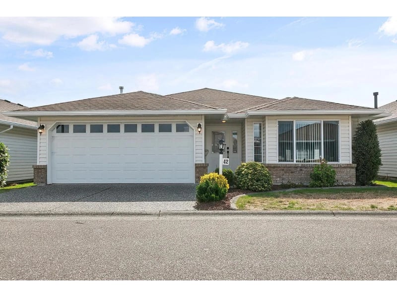 #42 46485 AIRPORT Road, Chilliwack, British Columbia, V2P7Y1, Chilliwack, British Columbia — photo 1 of 5