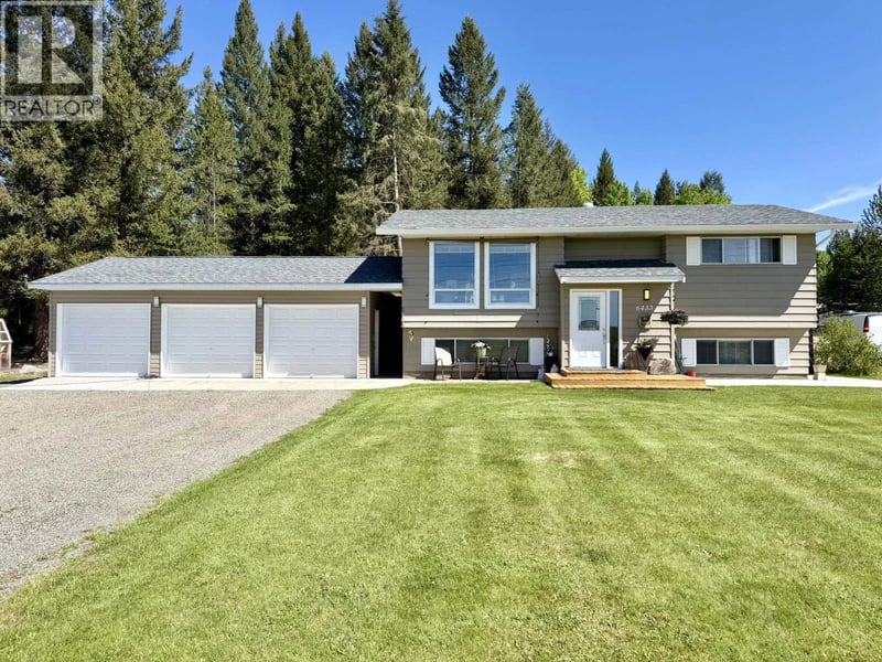 6433 LYNX Road, Forest Grove, British Columbia, V0K1M0, Forest Grove, British Columbia — photo 1 of 5