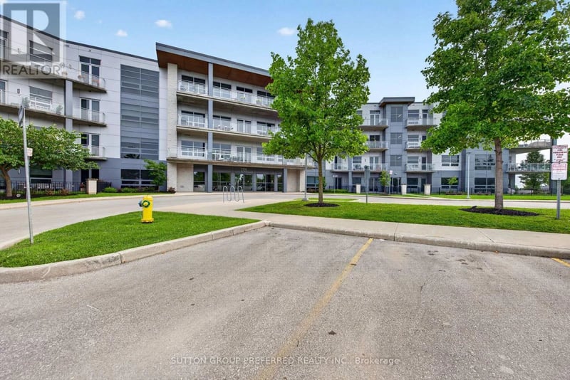 #102 1705 Fiddlehead Place, London North (North R), Ontario, N6G5M6, London North (North R), Ontario — photo 1 of 5