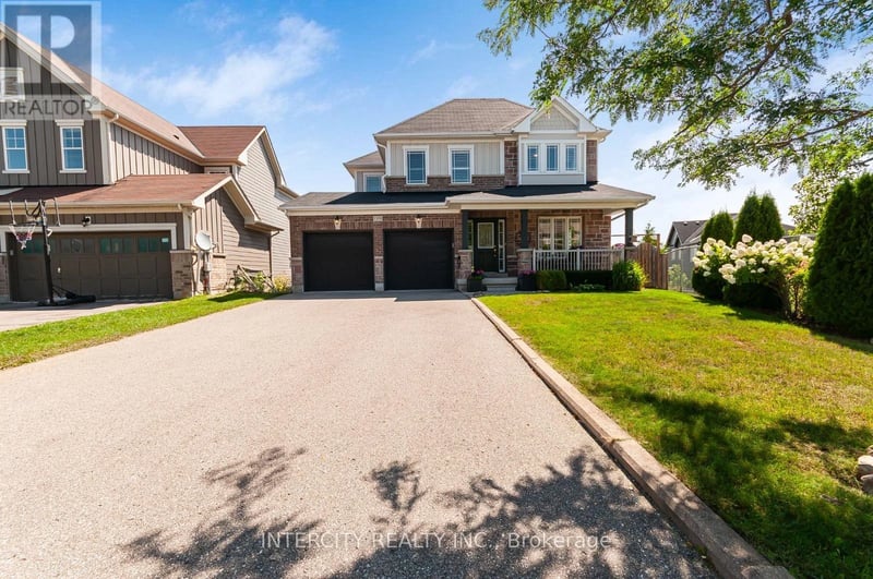 1359 Dallman Street, Innisfil (Lefroy), Ontario, L0L1W0, Innisfil (Lefroy), Ontario — photo 1 of 5