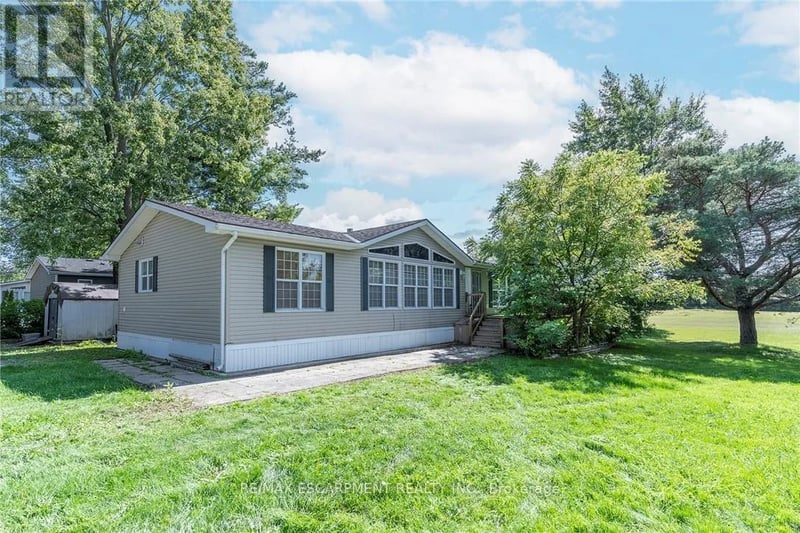 1161 4TH CONCESSION Road West, Hamilton, Ontario, L8B0X3, Hamilton, Ontario — photo 1 of 5