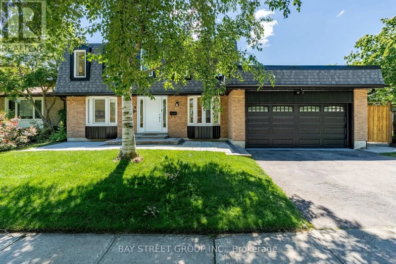 2366 Devon Road, Oakville (FD Ford), Ontario, L6J5T6, Oakville (FD Ford), Ontario — photo 1 of 5