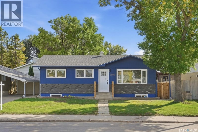 3805 Diefenbaker DRIVE, Saskatoon, Saskatchewan, S7L5C6, Saskatoon, Saskatchewan — photo 1 of 5