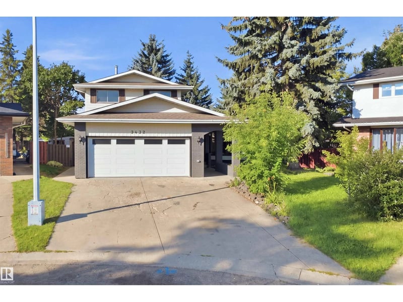 3432 HILL VIEW CR NW, Edmonton, Alberta, T6L1P5, Edmonton, Alberta — photo 1 of 5