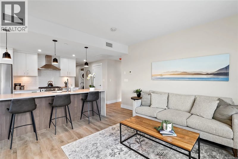 #502 2520 Hackett Crescent, Central Saanich, British Columbia, V8M0C5, Central Saanich, British Columbia — photo 1 of 5