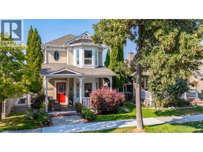 430 McCarren Avenue, Kelowna, British Columbia, V1W4T8, Kelowna, British Columbia — photo 1 of 5