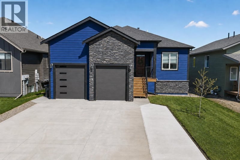 10612 114A Avenue, Fort St. John, British Columbia, V1J0S1, Fort St. John, British Columbia — photo 1 of 5