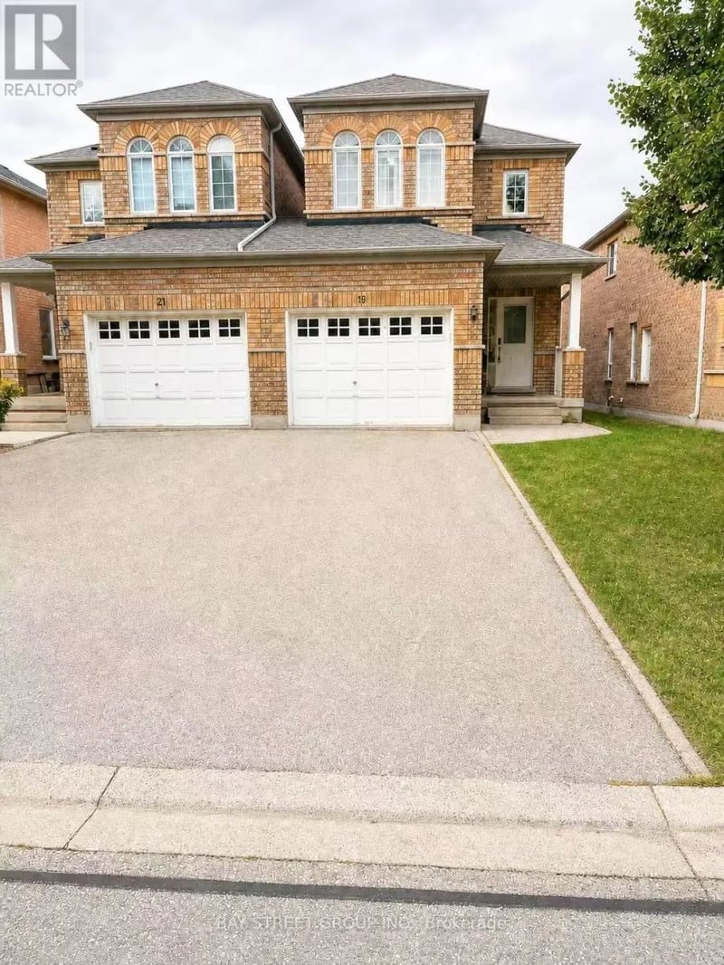 #Upper 19 Casabel Drive, Vaughan (Vellore Village), Ontario, L6A3M5, Vaughan (Vellore Village), Ontario — photo 1 of 5