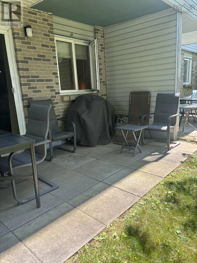 #207 2 Lombardy Lane, Dartmouth, Nova Scotia, B3X3E5, Dartmouth, Nova Scotia — photo 1 of 5