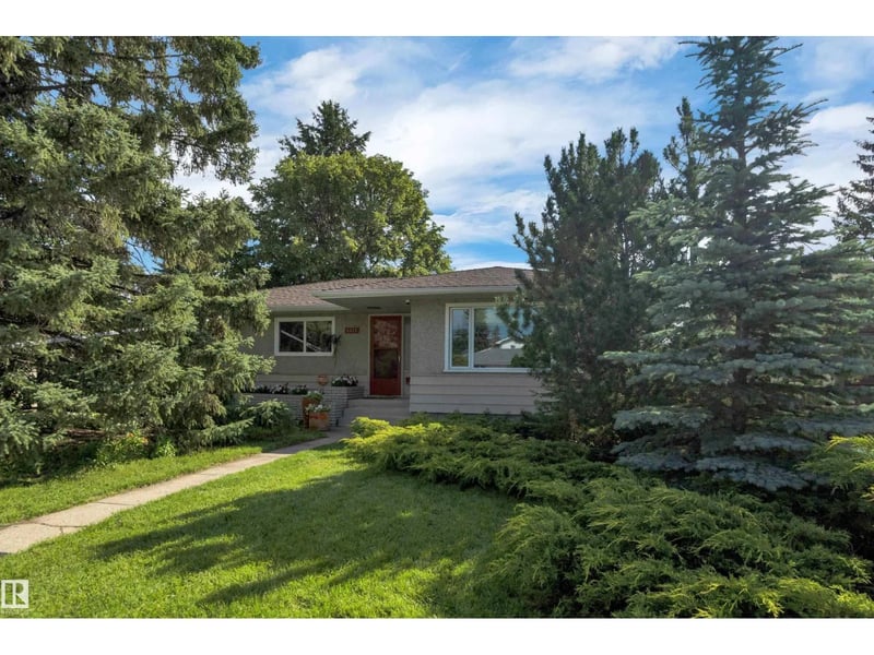 5331 105 ST NW, Edmonton, Alberta, T6H2M7, Edmonton, Alberta — photo 1 of 5