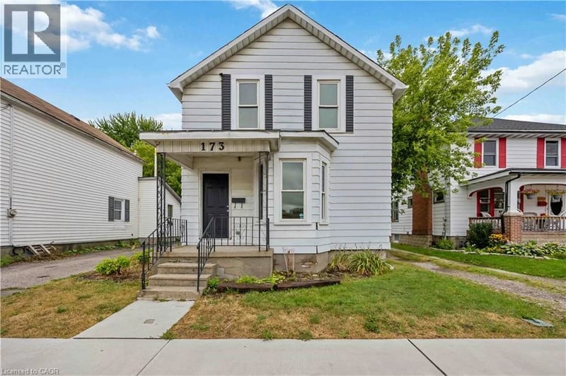 173 BROCK Street South, Sarnia, Ontario, N7T2W3, Sarnia, Ontario — photo 1 of 5