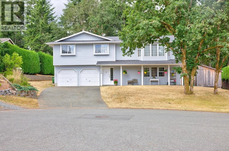 1348 Oakwood Place, Duncan, British Columbia, V9L5R3, Duncan, British Columbia — photo 1 of 5