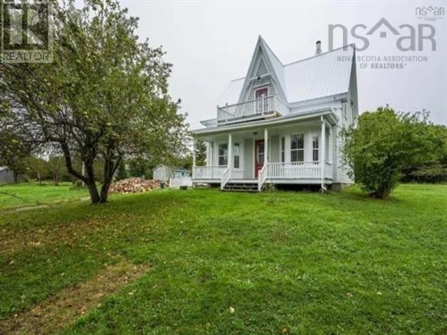 171 Round Bay Ferry Road, Round Bay, Nova Scotia, B0T1W0, Round Bay, Nova Scotia — photo 1 of 5