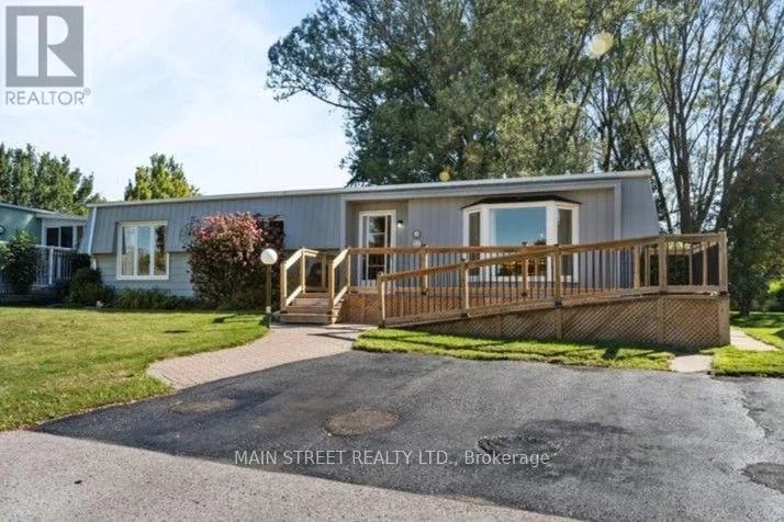 2 Pineridge Crescent, Clarington (Newcastle), Ontario, L1B1B9, Clarington (Newcastle), Ontario — photo 1 of 5