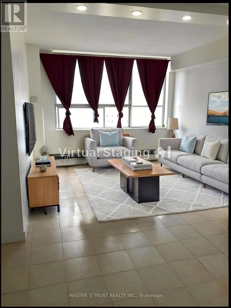 #908 940 Caledonia Road, Toronto (Yorkdale-Glen Park), Ontario, M6B3Y4, Toronto (Yorkdale-Glen Park), Ontario — photo 1 of 5