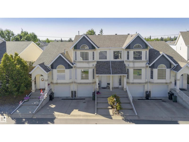 #22 11717 9b AV NW, Edmonton, Alberta, T6J7B7, Edmonton, Alberta — photo 1 of 5