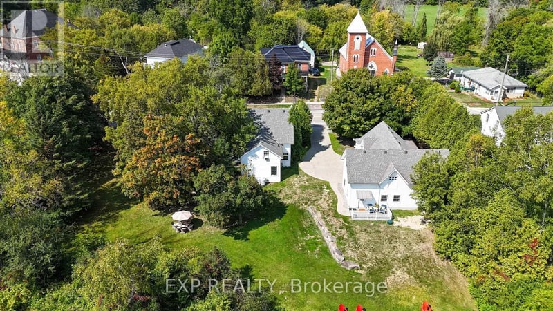 45 King Street, Rideau Lakes, Ontario, K0E1G0, Rideau Lakes, Ontario — photo 1 of 5