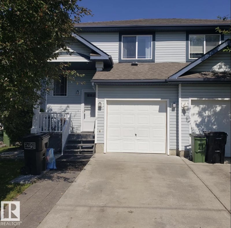 20032 53A AV NW, Edmonton, Alberta, T6M2W4, Edmonton, Alberta — photo 1 of 5