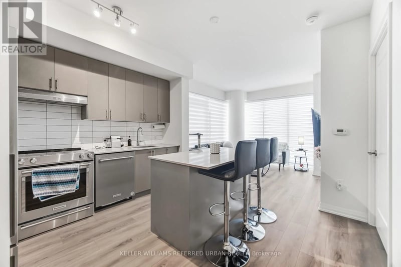 #1115 9000 Jane Street, Vaughan (Maple), Ontario, L4K0M6, Vaughan (Maple), Ontario — photo 1 of 5