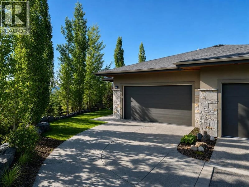 101 Watermark Villas, Rural Rocky View County, Alberta, T3L0E2, Rural Rocky View County, Alberta — photo 1 of 5