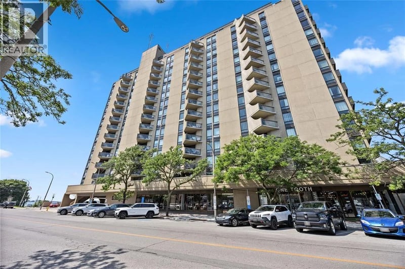 #910 155 FRONT Street North, Sarnia, Ontario, N7T7V5, Sarnia, Ontario — photo 1 of 5