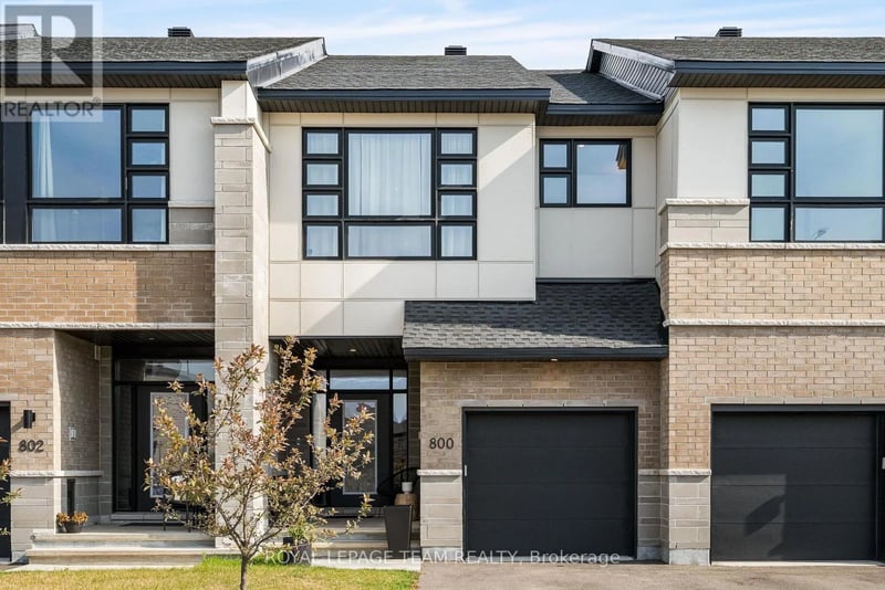 800 Solarium Avenue, Ottawa, Ontario, K4M0R6, Ottawa, Ontario — photo 1 of 5