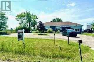 13186 Airport Road East, Caledon, Ontario, L7C2W3, Caledon, Ontario — photo 1 of 5