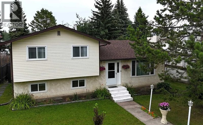 5740 Westhaven Drive, Edson, Alberta, T7E1J5, Edson, Alberta — photo 1 of 5