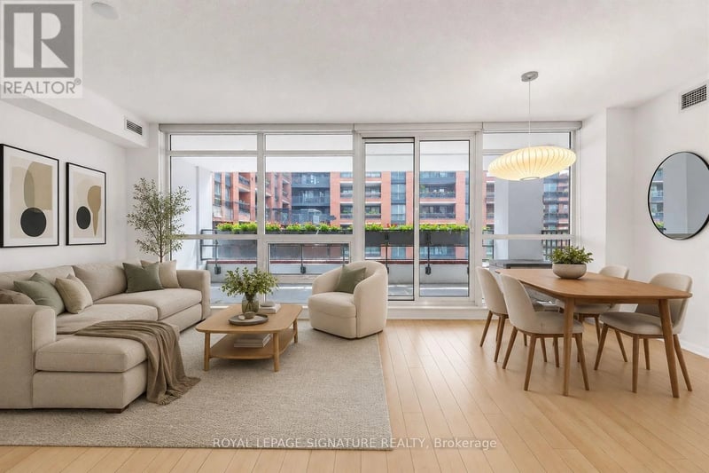 #331 830 Lawrence Avenue West, Toronto (Yorkdale-Glen Park), Ontario, M6A0B6, Toronto (Yorkdale-Glen Park), Ontario — photo 1 of 5