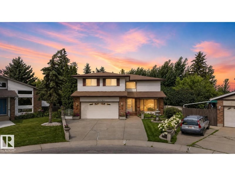 18132 78 AV NW, Edmonton, Alberta, T5T2A7, Edmonton, Alberta — photo 1 of 5