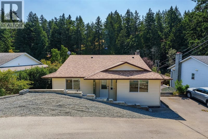 4105 Ross Road, Nanaimo, British Columbia, V9T4M9, Nanaimo, British Columbia — photo 1 of 5
