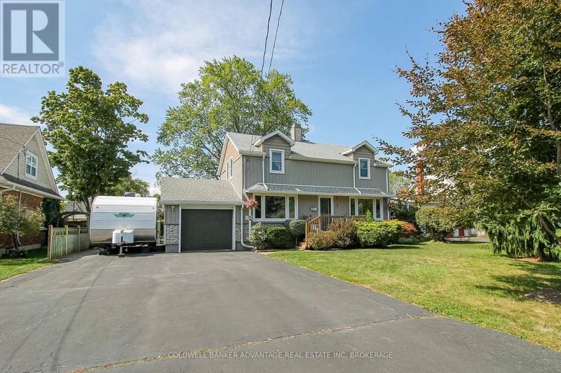 43 Gram Avenue, Welland (N. Welland), Ontario, L3C1H5, Welland (N. Welland), Ontario — photo 1 of 5
