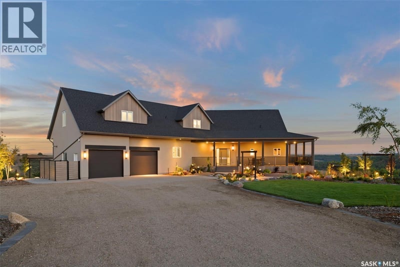 Valley Vista Acreage, Lumsden Rm No. 189, Saskatchewan, S0G3C0, Lumsden Rm No. 189, Saskatchewan — photo 1 of 5