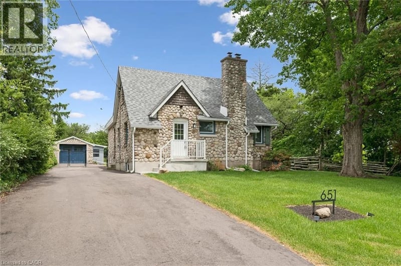 651 DUNDAS Street South, Cambridge, Ontario, N1R5S2, Cambridge, Ontario — photo 1 of 5