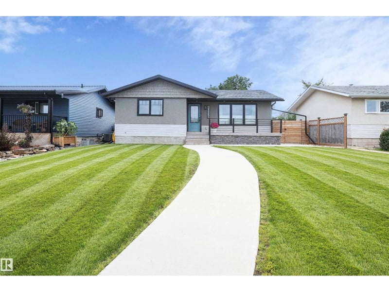 10339 108 AV, Westlock, Alberta, T7P1J2, Westlock, Alberta — photo 1 of 5