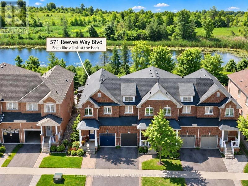 571 Reeves Way Boulevard, Whitchurch-Stouffville (Stouffville), Ontario, L4A0H1, Whitchurch-Stouffville (Stouffville), Ontario — photo 1 of 5