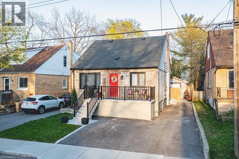 #B 73 WEST 3RD Street, Hamilton, Ontario, L9C3K2, Hamilton, Ontario — photo 1 of 5