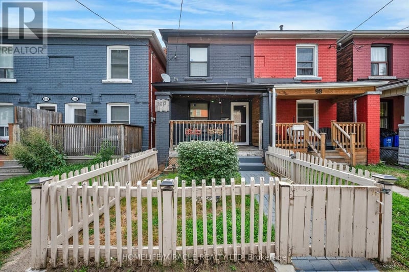100 Gibson Avenue, Hamilton (Gibson), Ontario, L8L6J8, Hamilton (Gibson), Ontario — photo 1 of 5