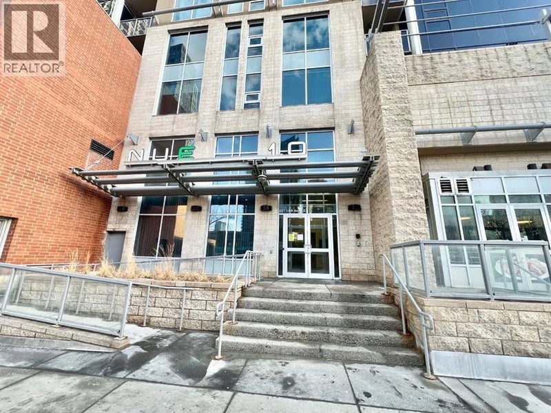 211 13 Avenue Southeast, Calgary, Alberta, T2G1E1, Calgary, Alberta — photo 1 of 5